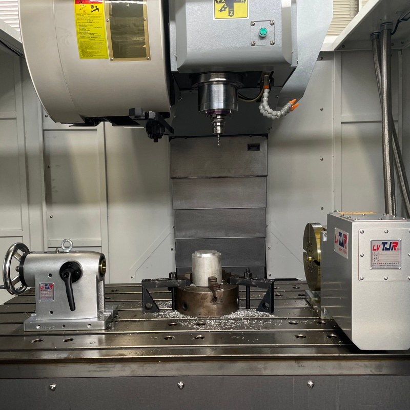 CNC milling machine for metel mold