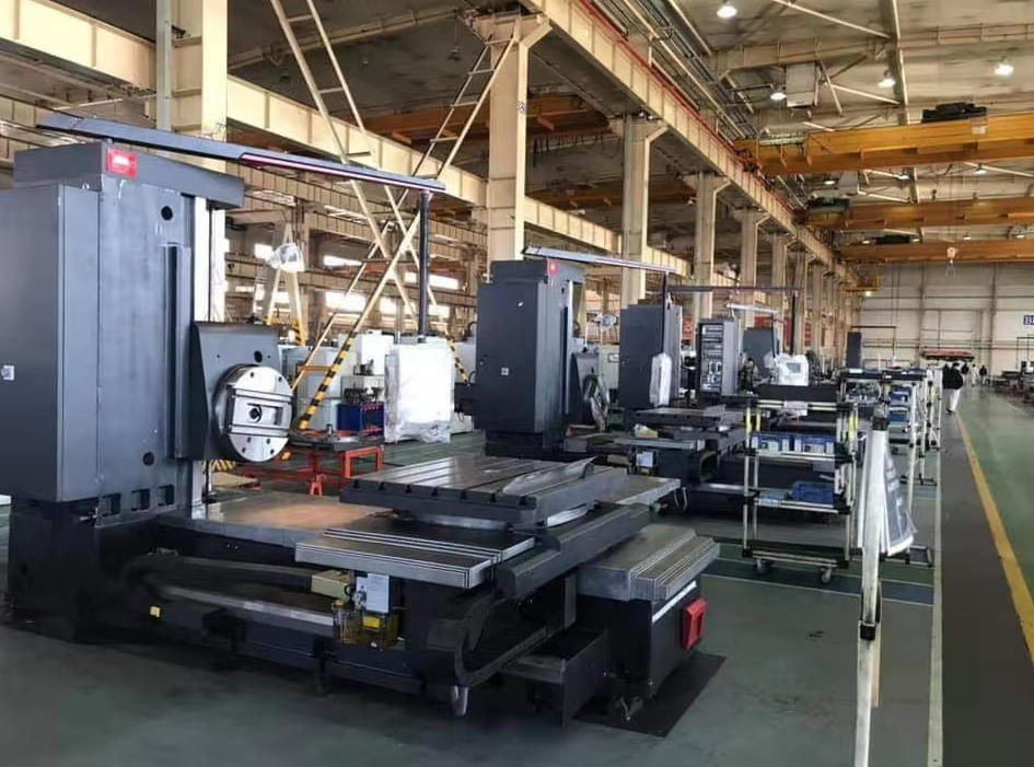 Deep hole boring machine