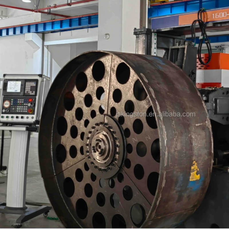 Metal drum end flanging