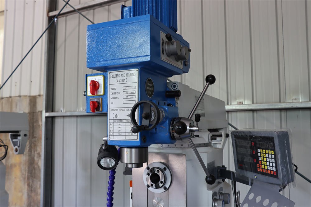 universal drilling machine