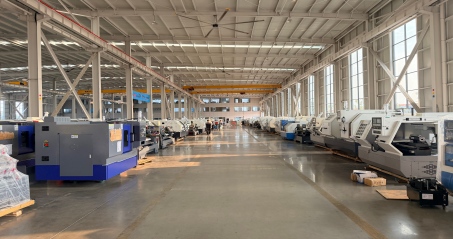 Quale garanzia è inclusa con un nuovo tornio CNC?