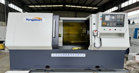 Centro di tornitura CNC a bancale inclinato serie LC550 | Tornio-fresatrice